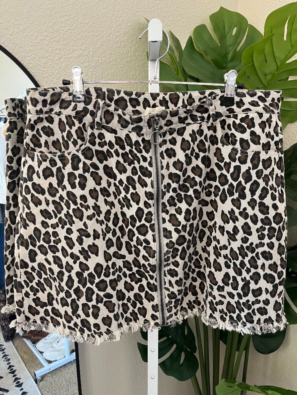 🐆🖤 Leopard Print Zip Front Denim Mini Skirt Sz L | Edgy Y2K Moto Chic